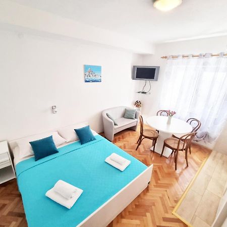 מאקרסקה Apartman Bidol מראה חיצוני תמונה