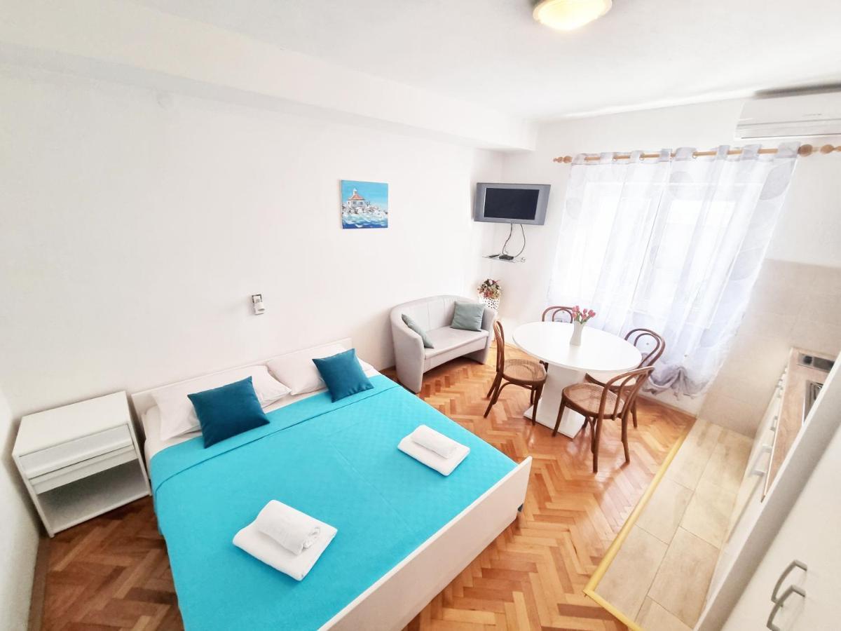 מאקרסקה Apartman Bidol מראה חיצוני תמונה