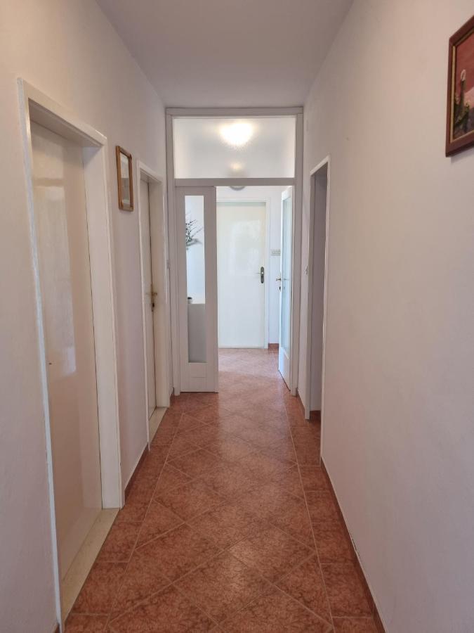 מאקרסקה Apartman Bidol מראה חיצוני תמונה